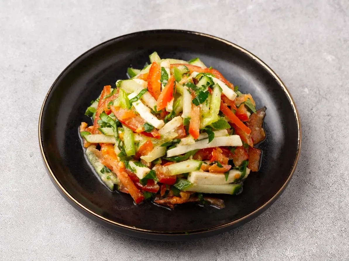 Салат Тбилисо 